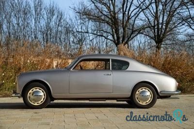 1955' Lancia Aurelia photo #1