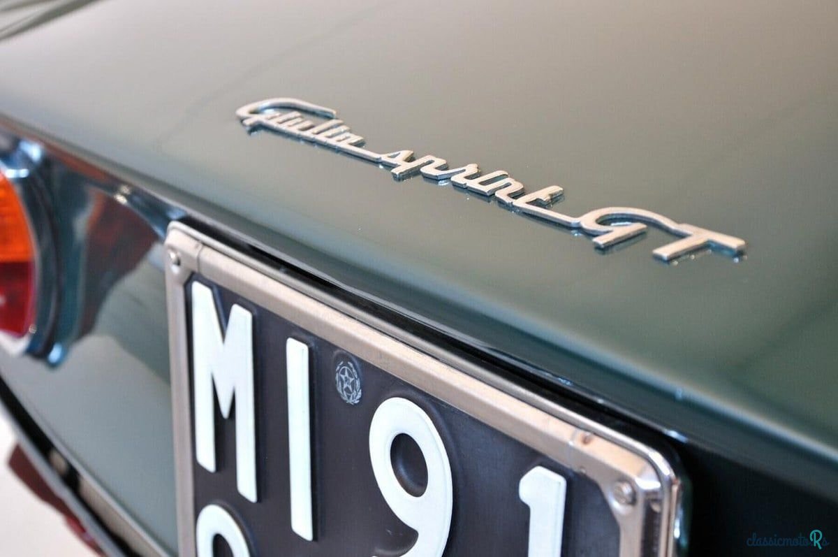 1964' Alfa Romeo GT photo #1