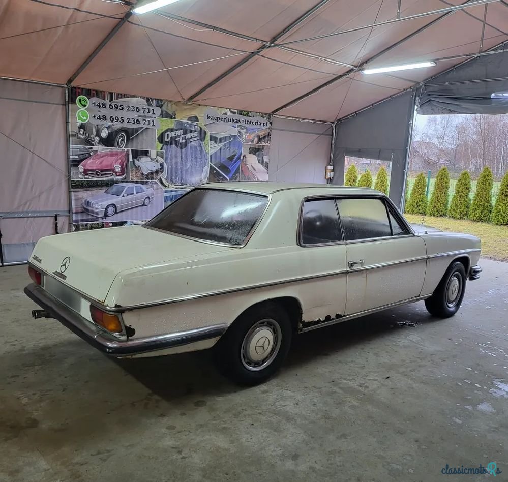 1973' Mercedes-Benz W114 photo #5