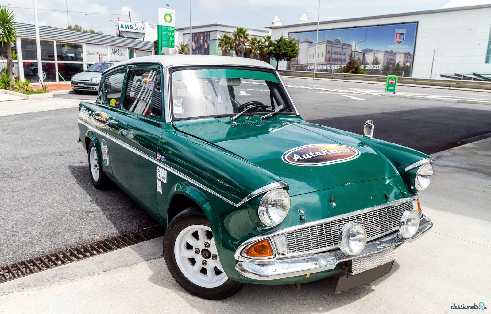 1966' Ford Anglia photo #2