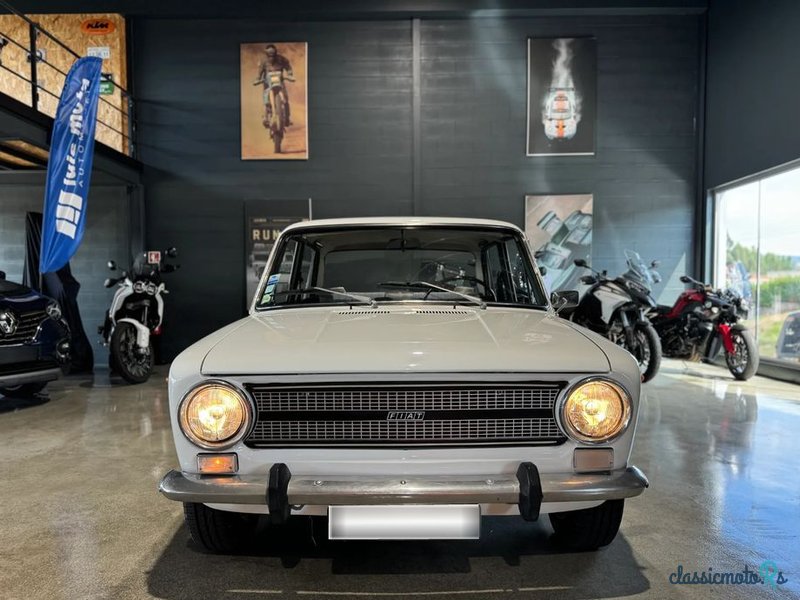 1974' Fiat 124 photo #1