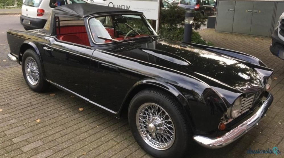 1962' Triumph TR4 photo #1