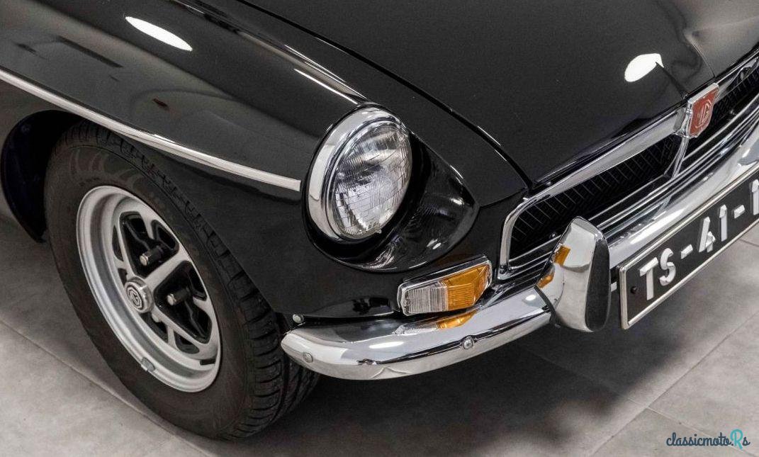 1974' MG MGB Roadster photo #1