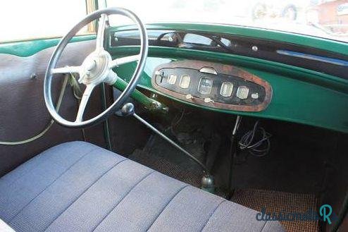 1931' Buick Model 50 photo #2