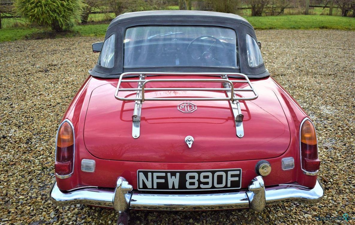 1967' MG Roadster B photo #5