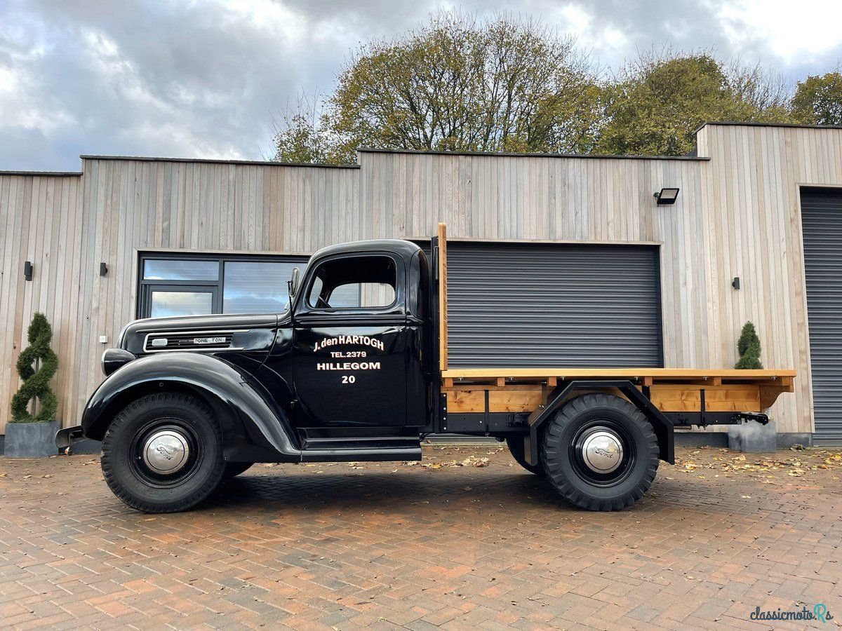 1941' Ford Model Y photo #3
