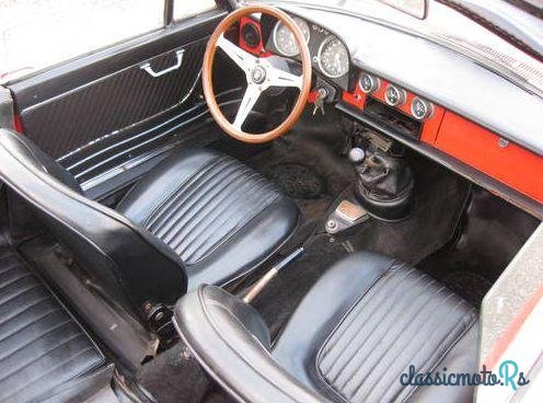 1969' Alfa Romeo 1750 Spider Veloce Duetto photo #5