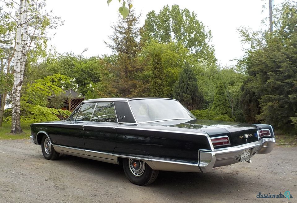 1966' Chrysler New Yorker photo #2