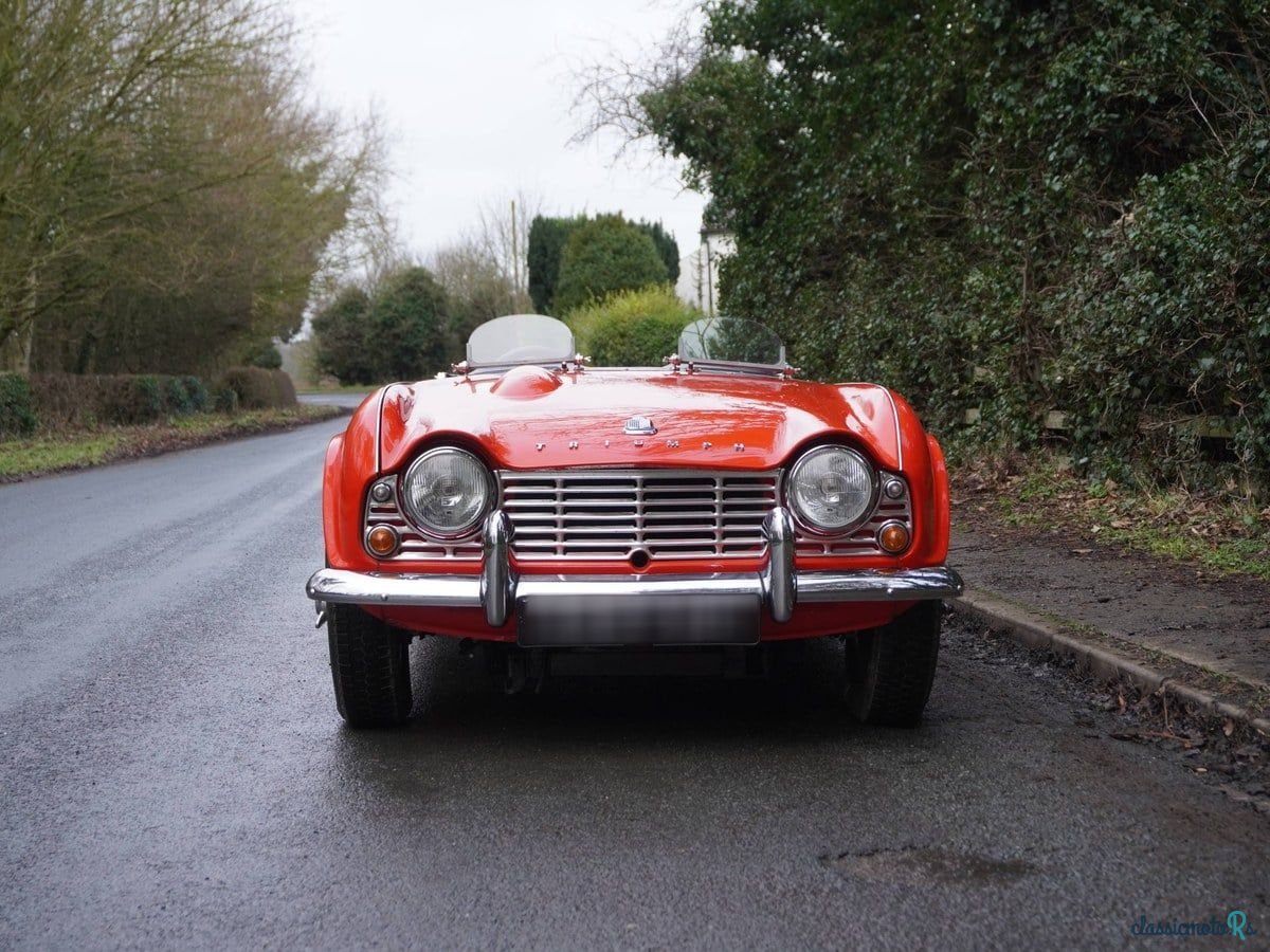 1964' Triumph TR4 photo #3