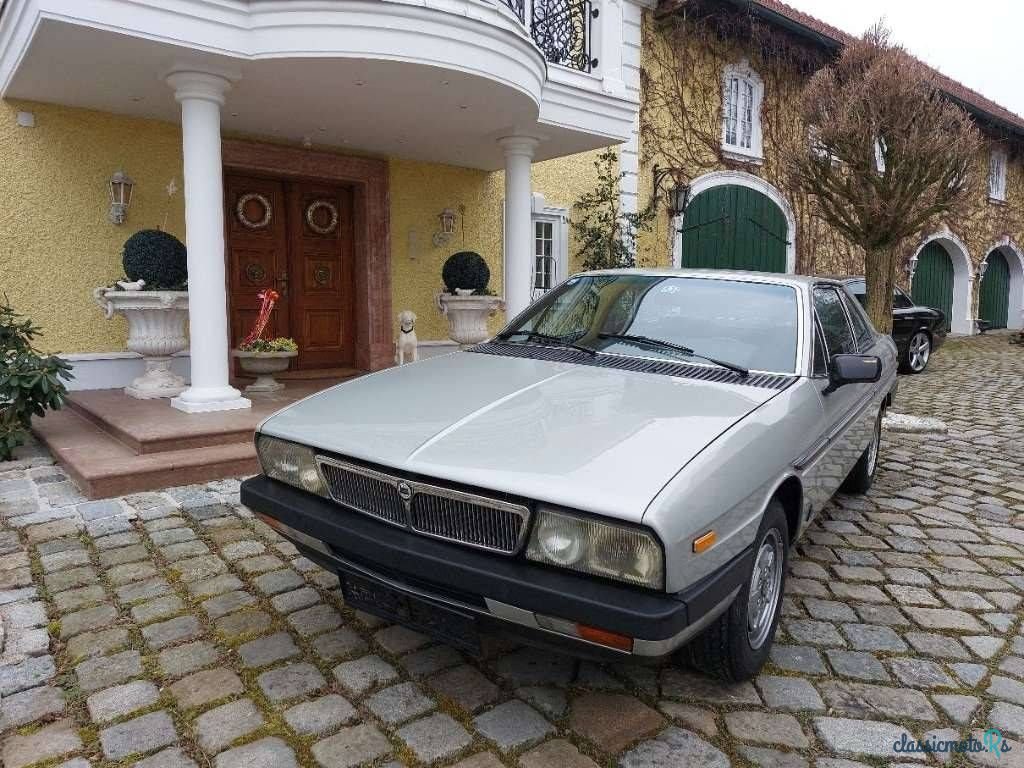1980' Lancia Gamma Pininfarina photo #2