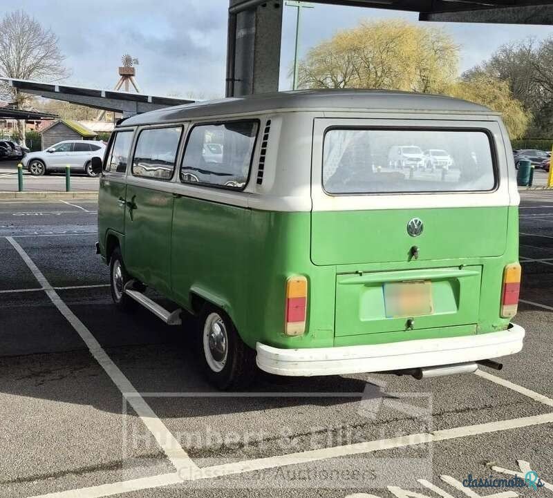 1977' Volkswagen Camper photo #5