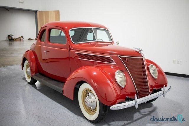 1937' Ford photo #3