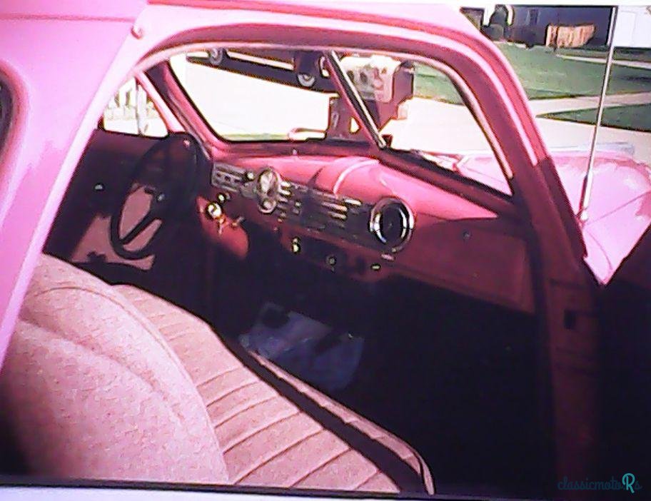 1941' Chevrolet Special Deluxe photo #2