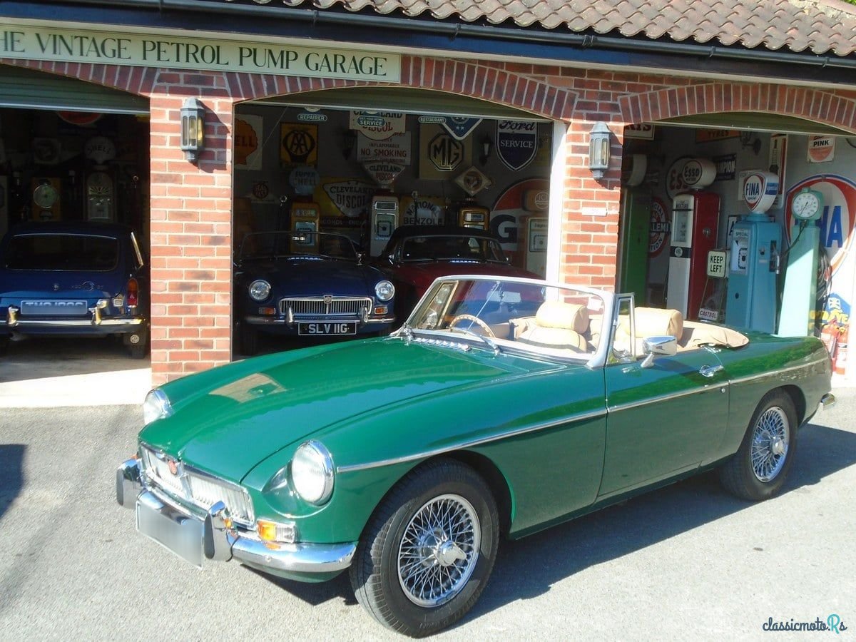 1972' MG MGB photo #3