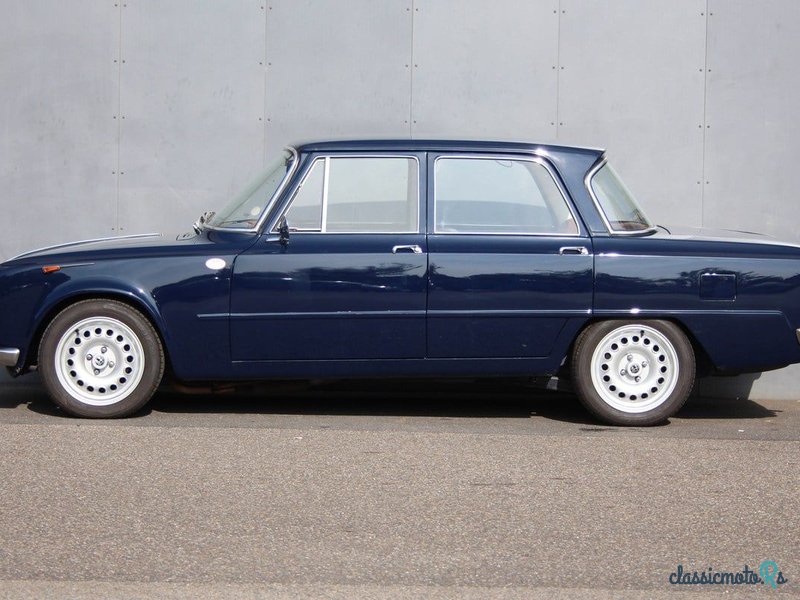 1965' Alfa Romeo Giulia photo #5