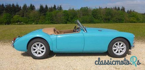 1958' MG MGA 1500 Roadster photo #5