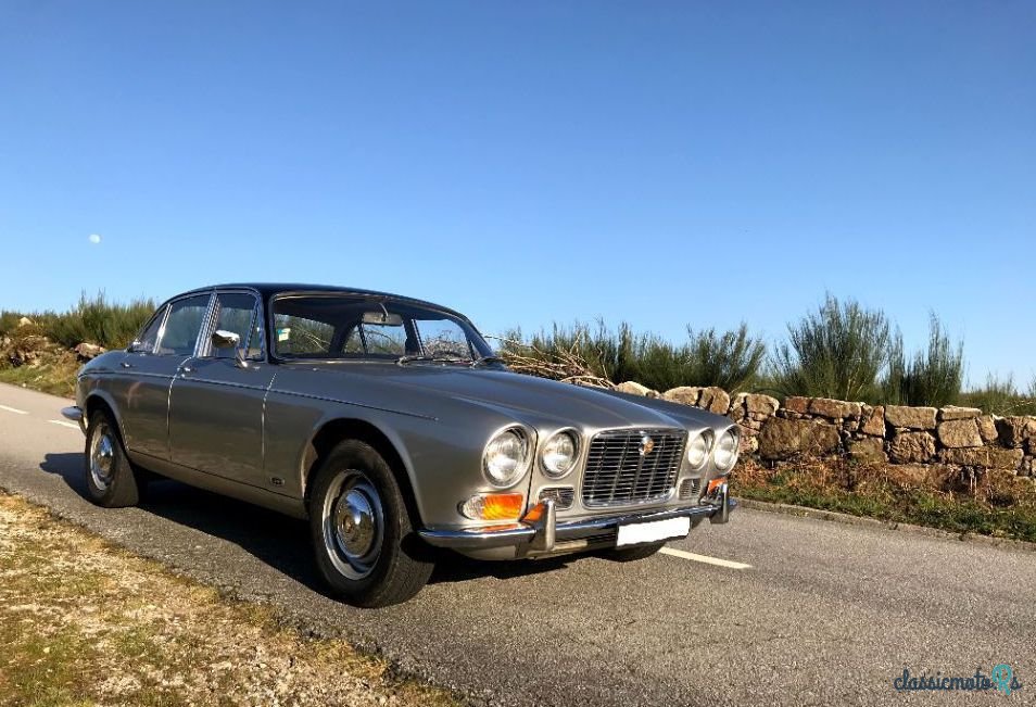 1973' Jaguar XJ photo #5