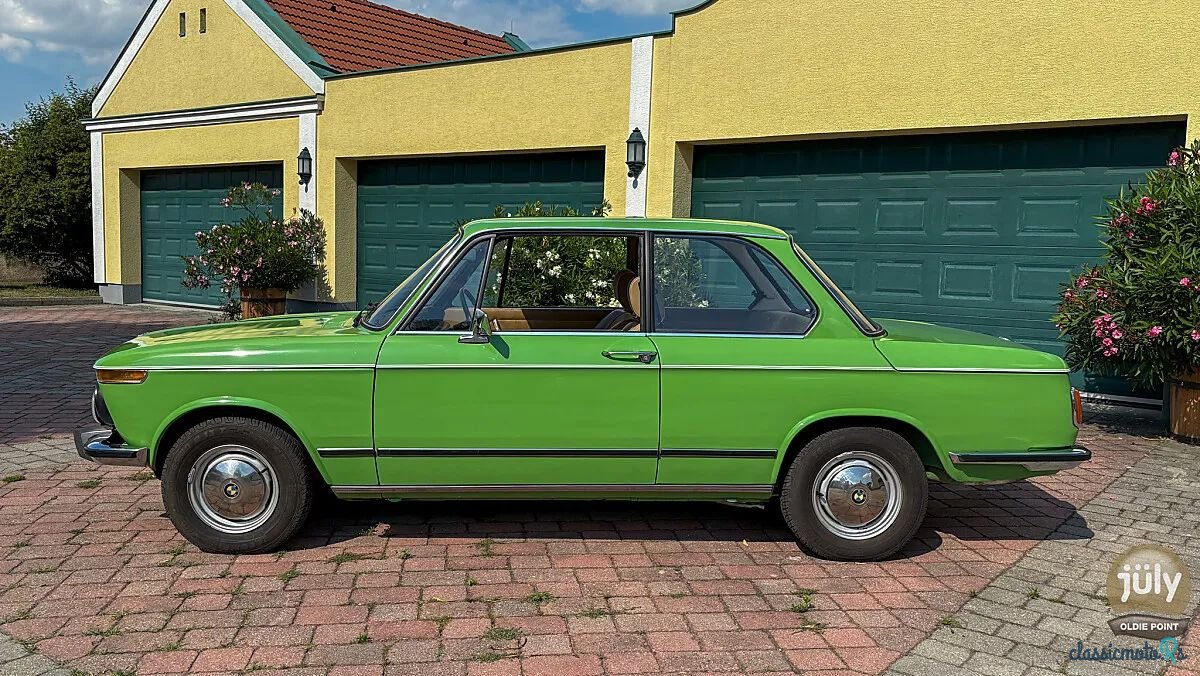 1977' BMW 1502 photo #3