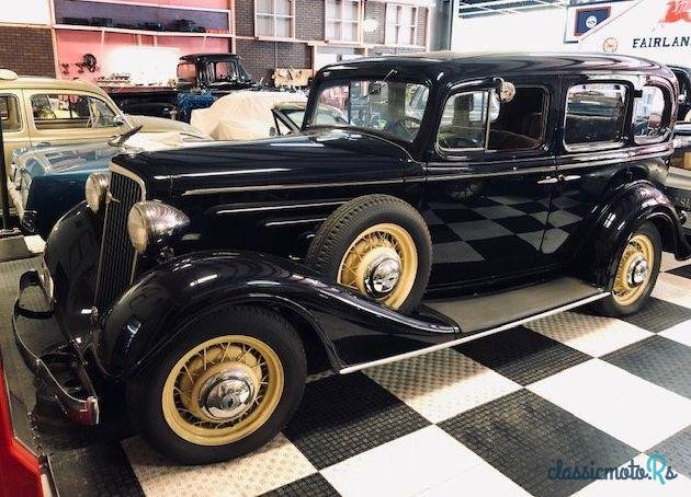 1934' Chevrolet Delux photo #1