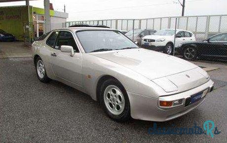 1984' Porsche 944 photo #1