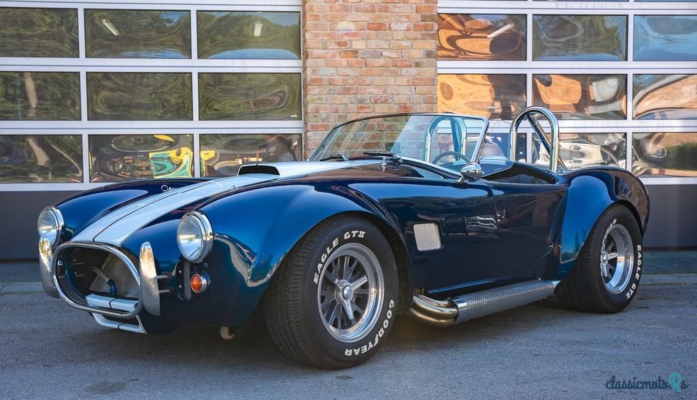 1965' AC Cobra photo #1