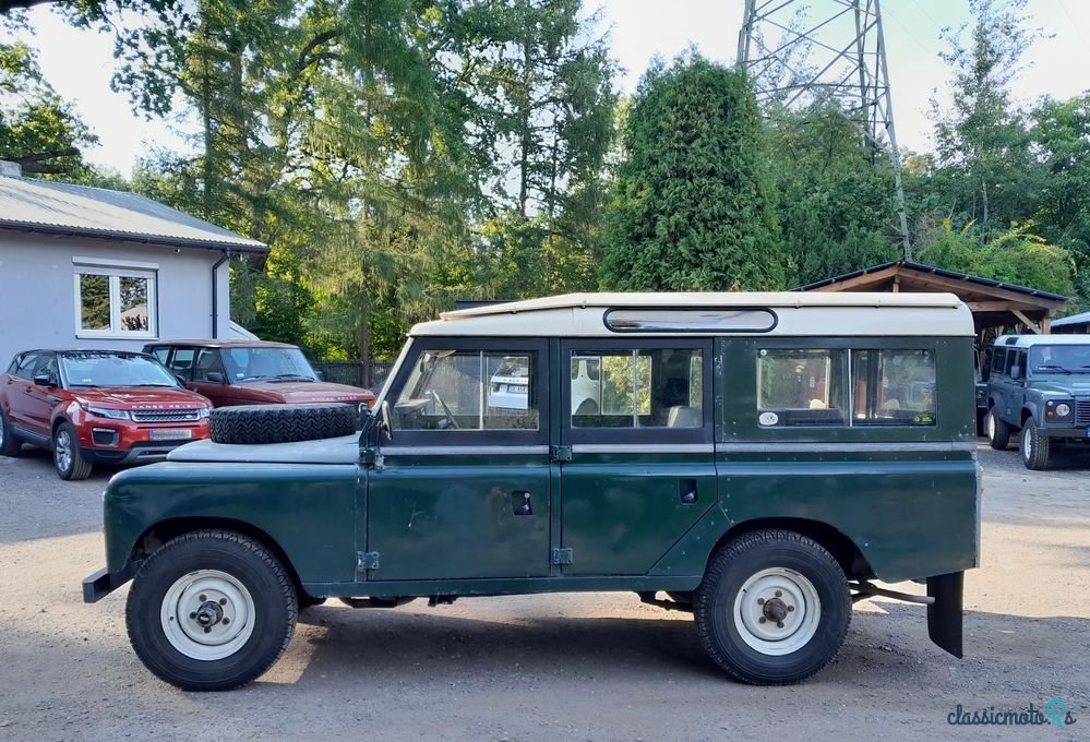 1975' Land Rover Series III photo #2