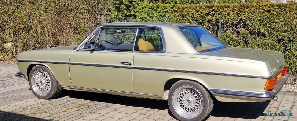 1972' Mercedes-Benz W114 photo #3