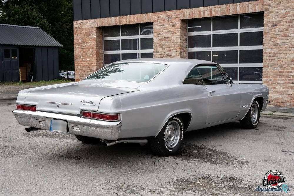 1966' Chevrolet Impala photo #5