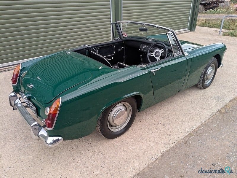 1965' Austin A40 photo #3