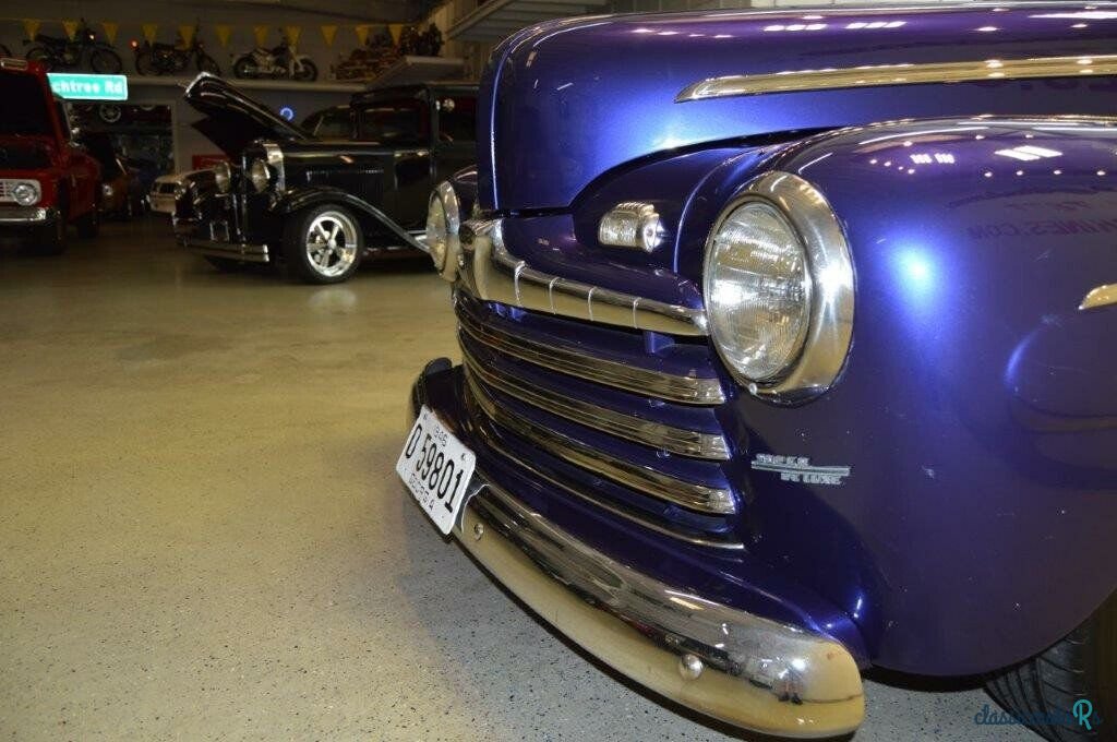 1946' Ford Super Deluxe photo #5