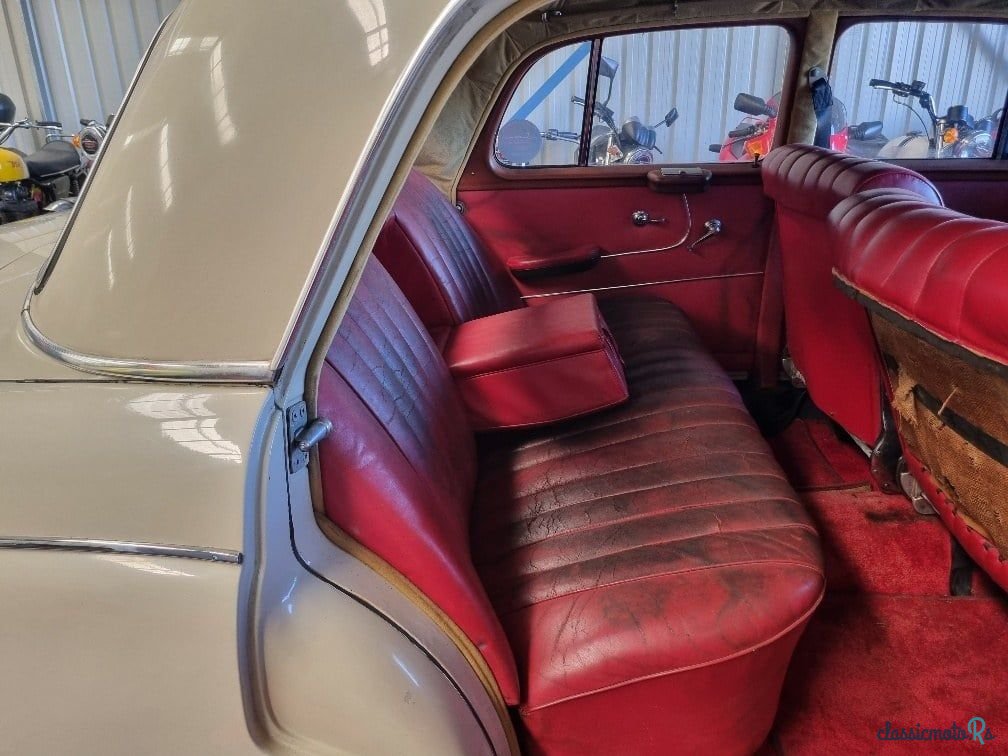 1957' Mercedes-Benz 220 photo #4