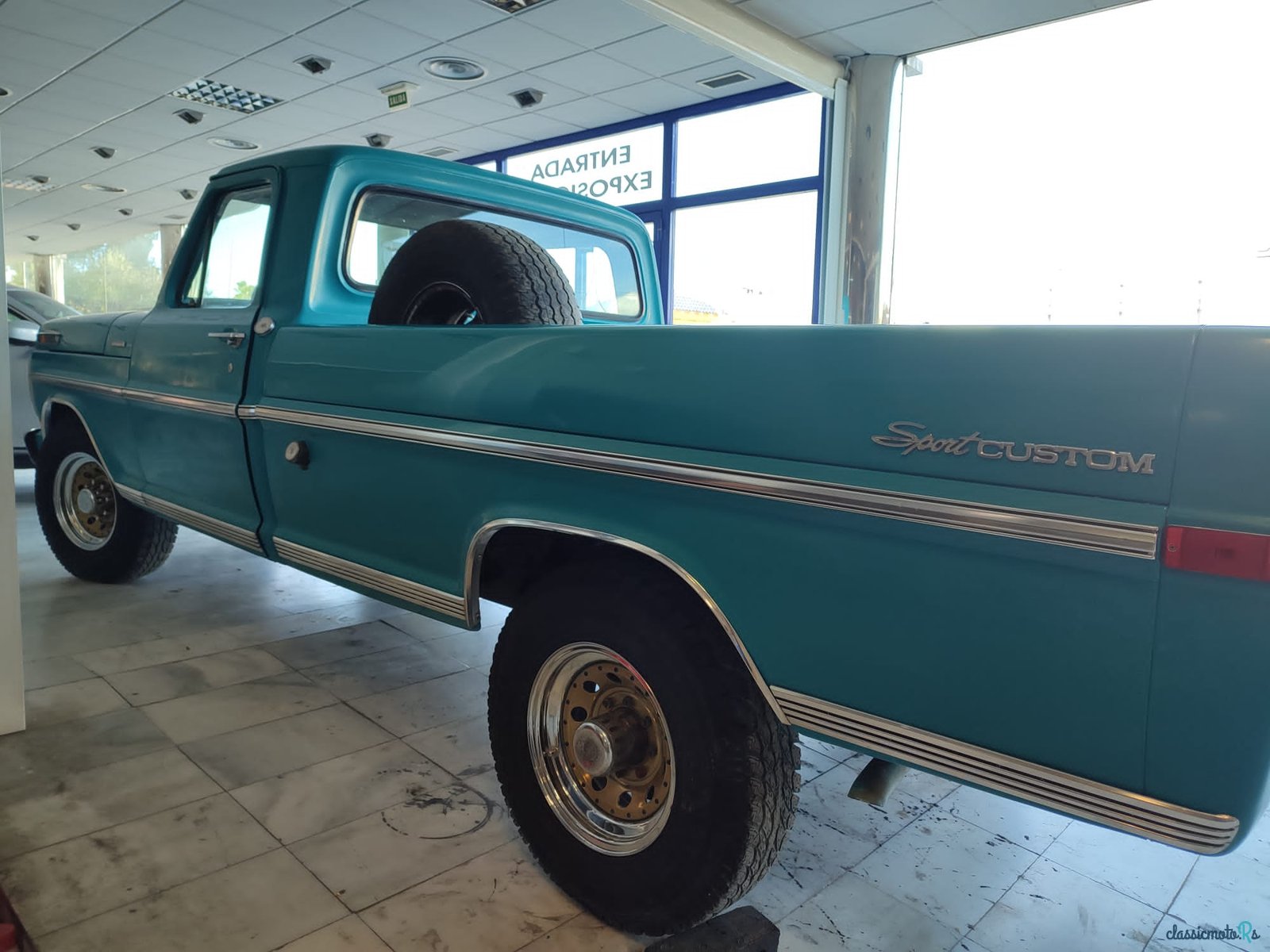 1969' Ford Custom Deluxe photo #7