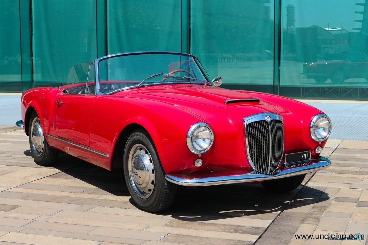 1957' Lancia Aurelia photo #3