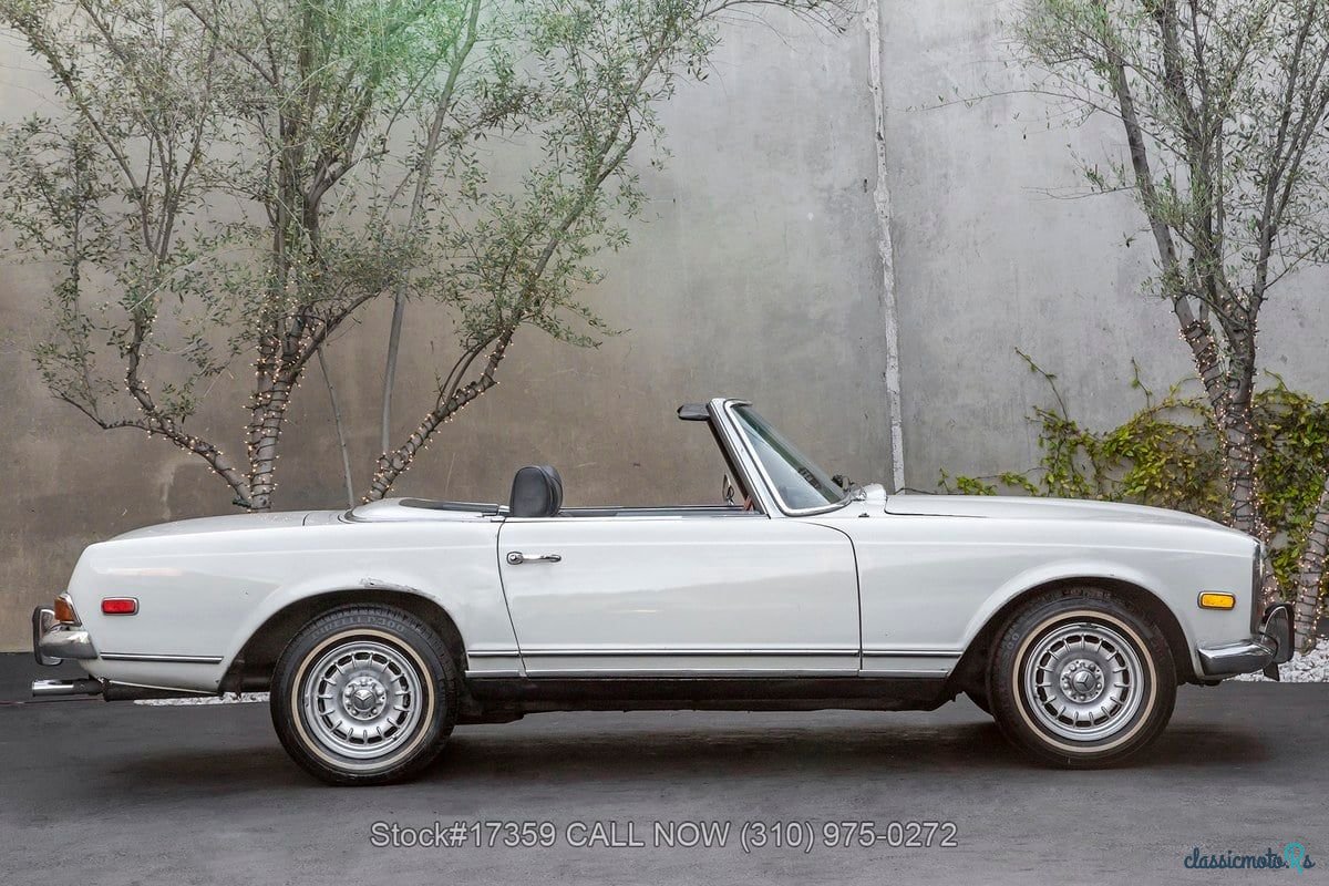 1970' Mercedes-Benz Sl Class photo #2