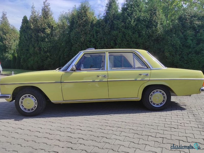 1974' Mercedes-Benz 115D photo #5