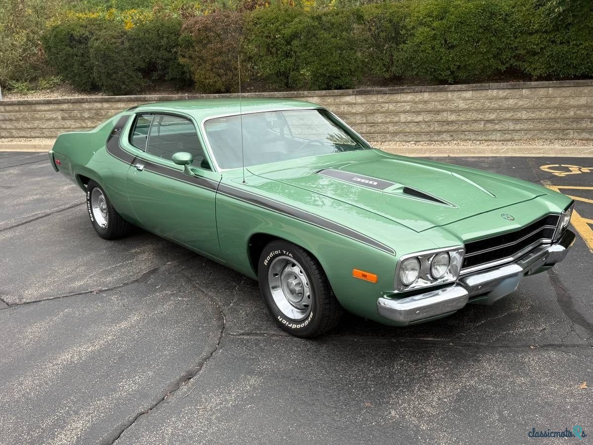 1974' Plymouth Road Runner photo #2