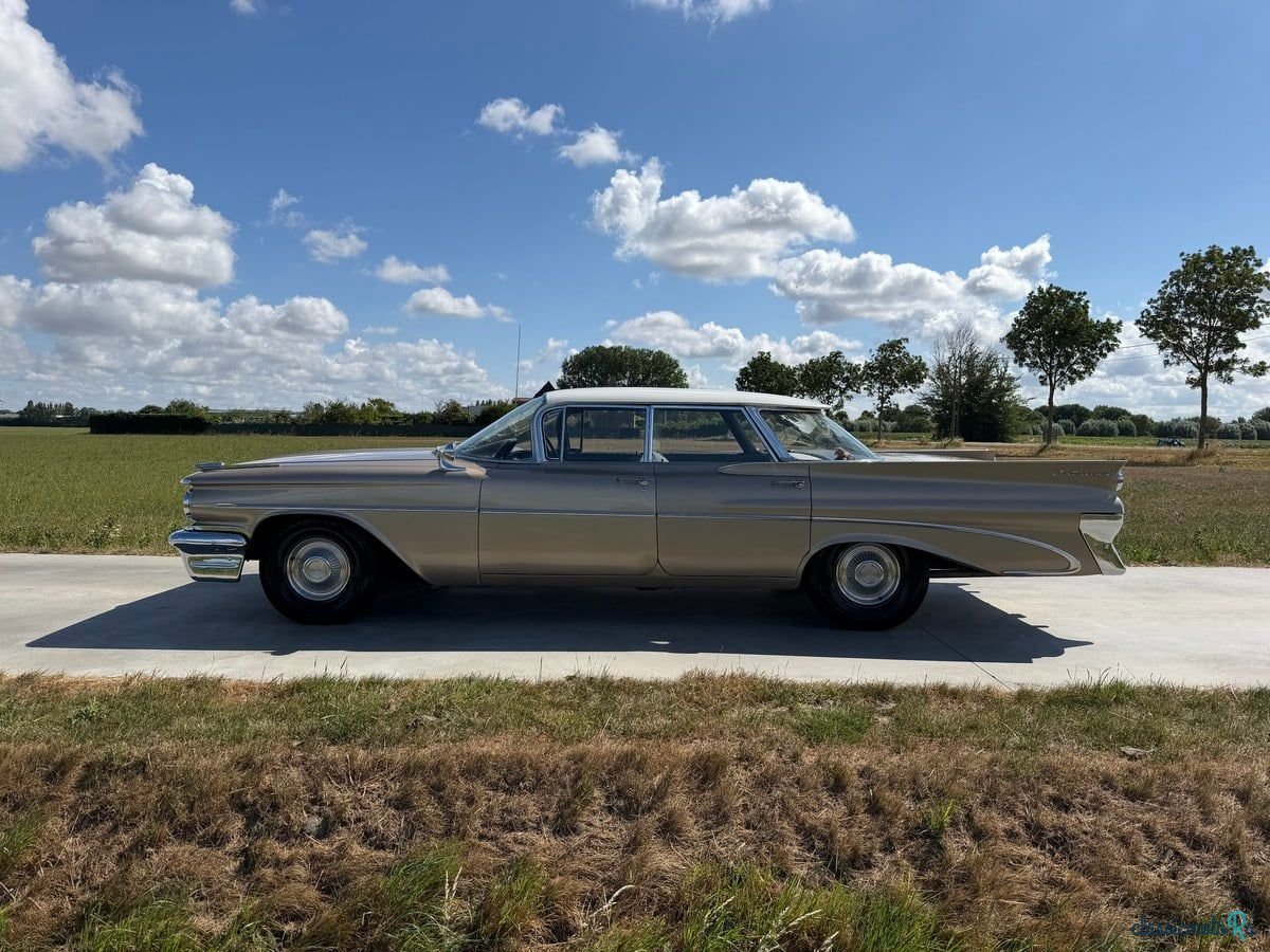 1959' Pontiac Catalina photo #3