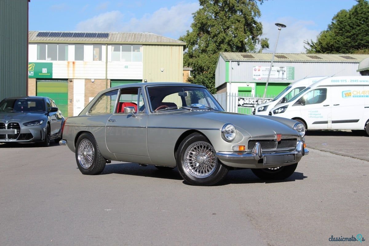1973' MG MGB photo #1