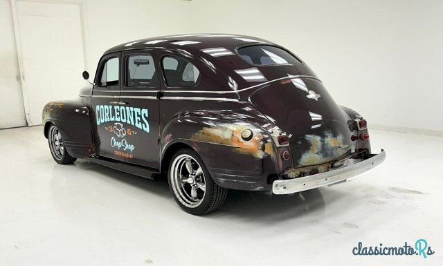 1941' Plymouth Model P11 photo #3