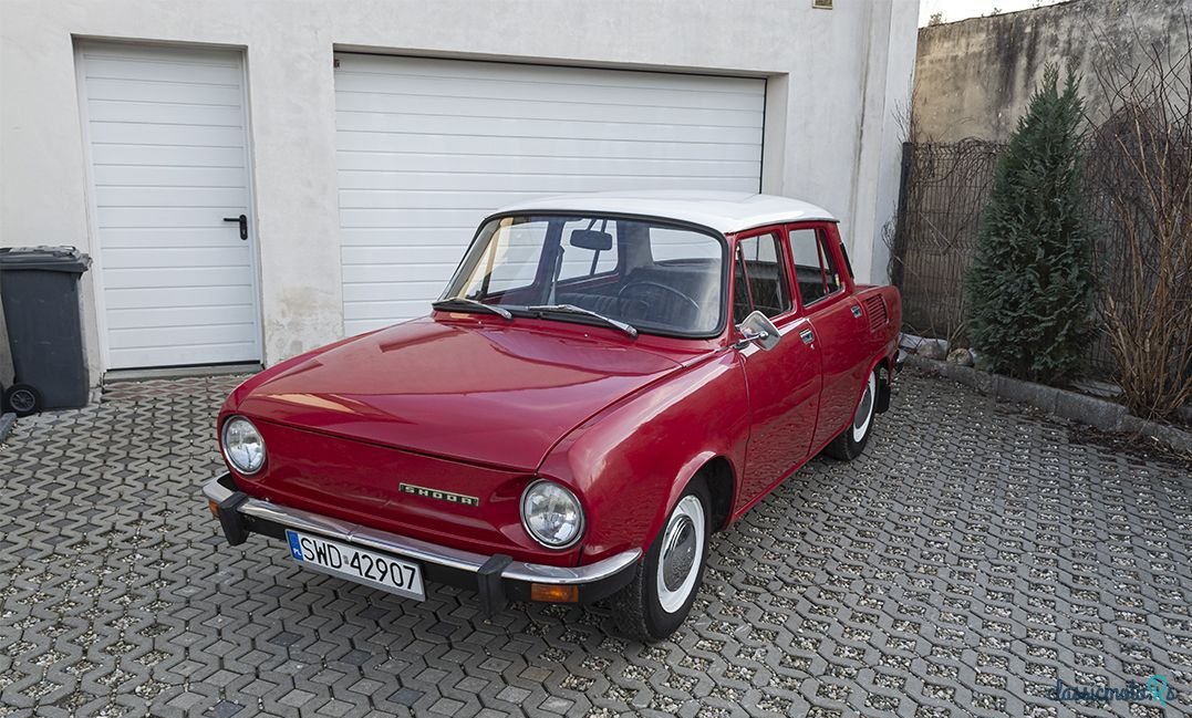 1976' Skoda 100 photo #1