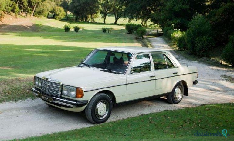 1977' Mercedes-Benz 300 300 D Limousine photo #4