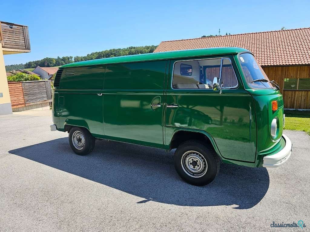 1972' Volkswagen T2 photo #1