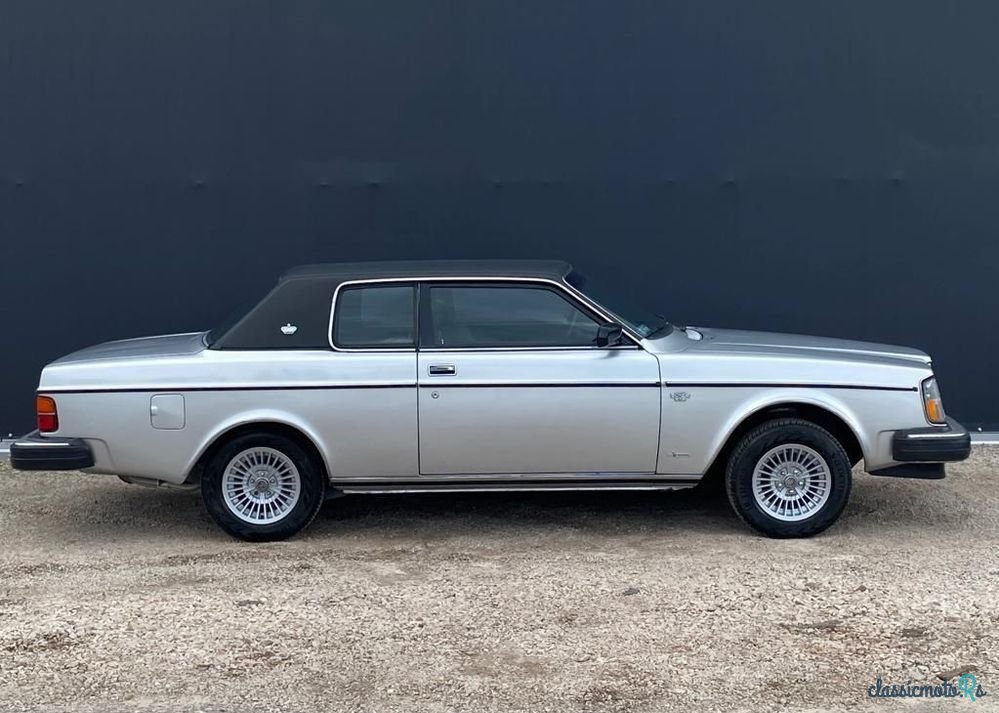 1979' Volvo 262 photo #5