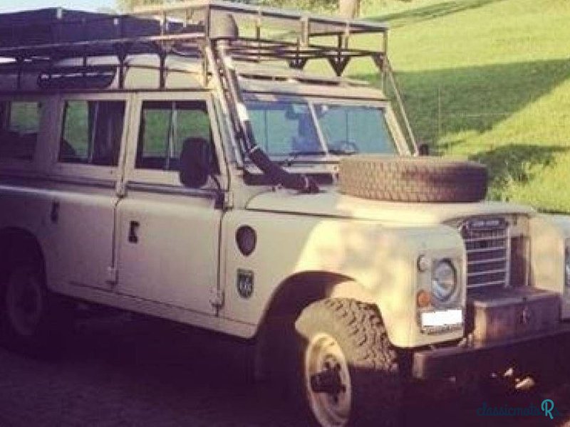 1982' Land Rover 88 photo #1