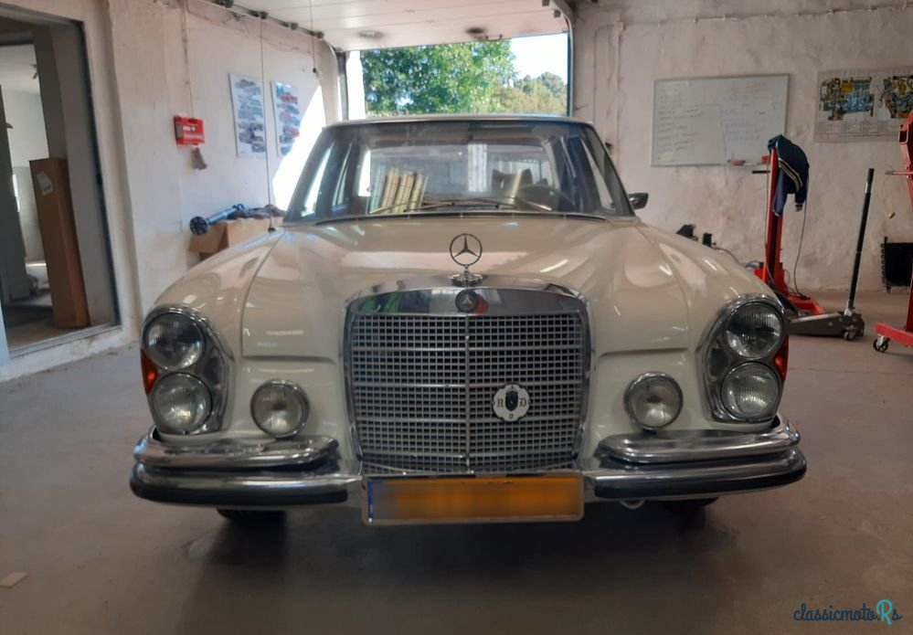 1971' Mercedes-Benz 280 photo #1