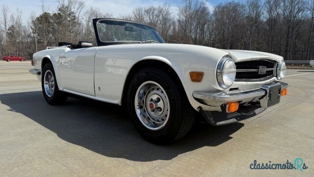 1976' Triumph TR6 photo #5