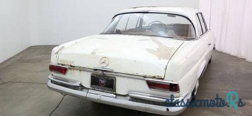 1963' Mercedes-Benz 220 Se Sunroof Coupe photo #3