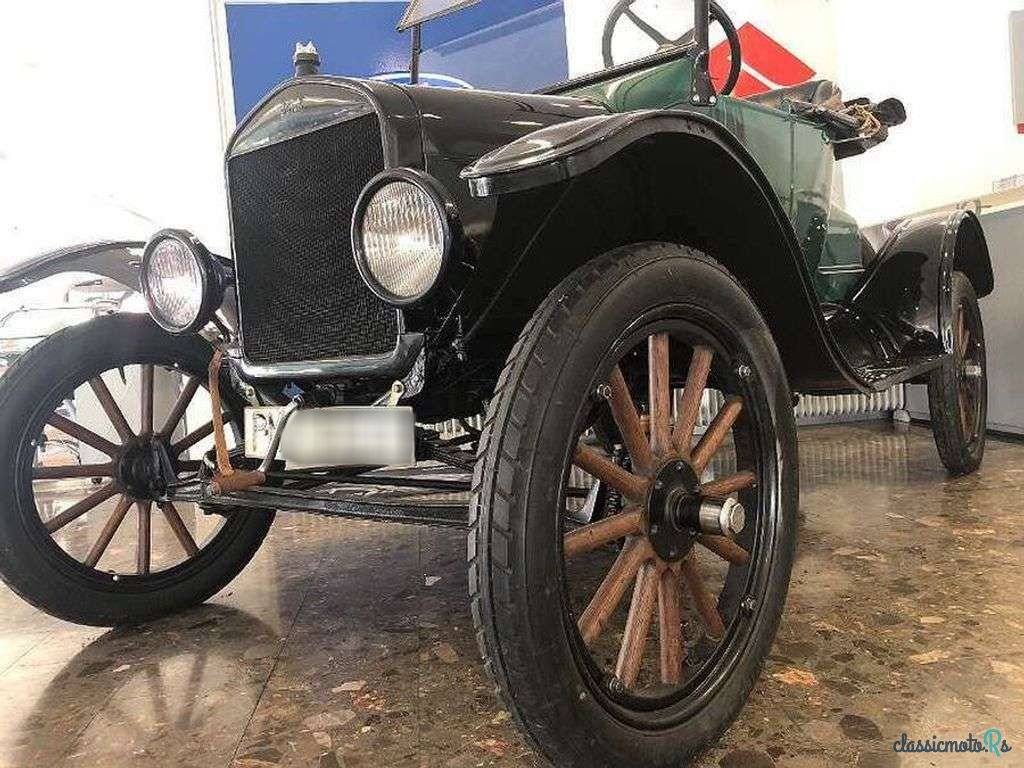 1923' Ford photo #2