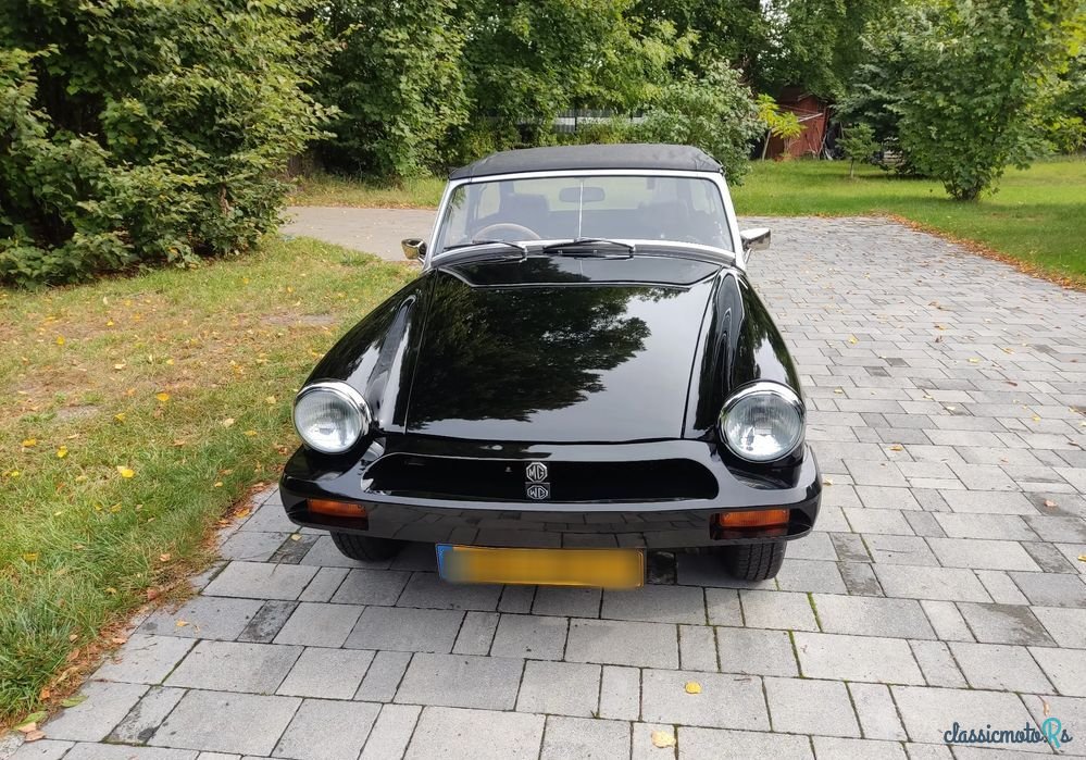 1975' MG Midget photo #2