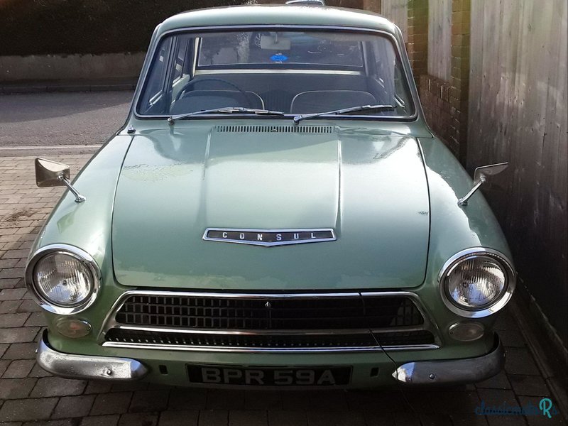 1963' Ford Cortina photo #2